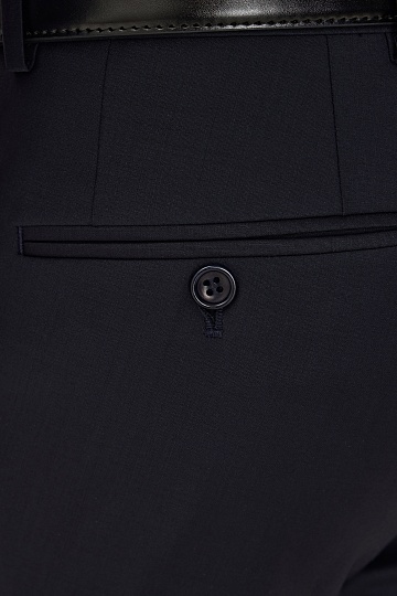 Однотонные иссиня-черные брюки