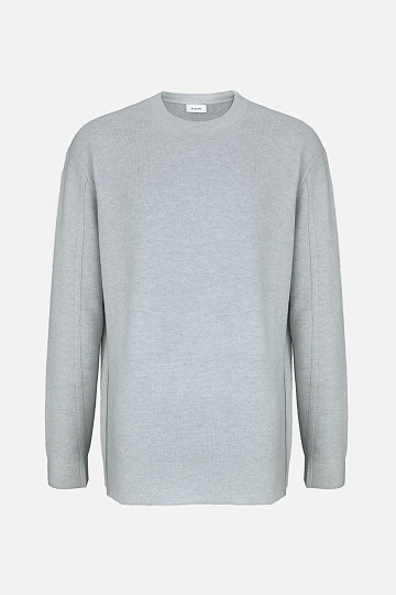 Светло-серый джемпер с декоративными швами