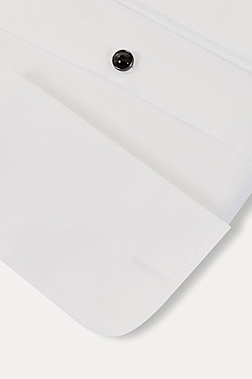 Белая сорочка под бабочку