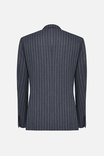 Черный пиджак в светлую полоску
