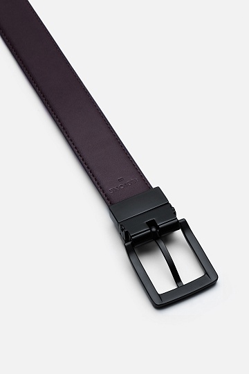 Кожаный ремень черного цвета