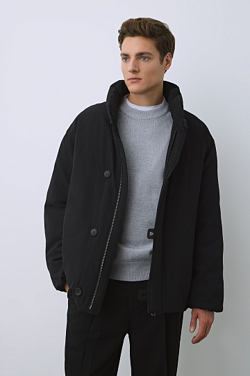 Куртка черного цвета