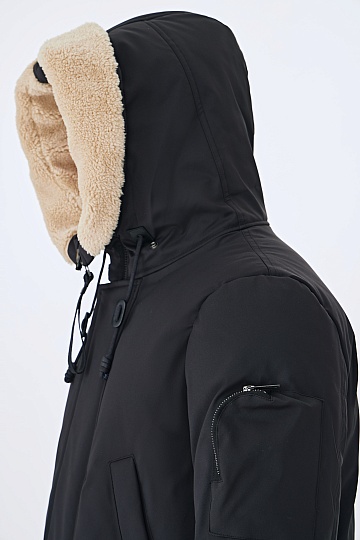 Графитовая пуховая парка с мехом