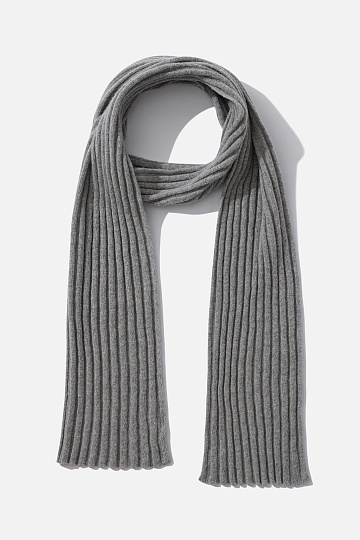 Шарф светло-серого цвета