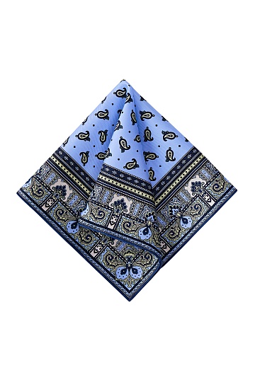Голубой платок с узором пейсли