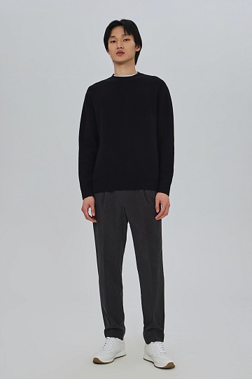 Черный шерстяной джемпер