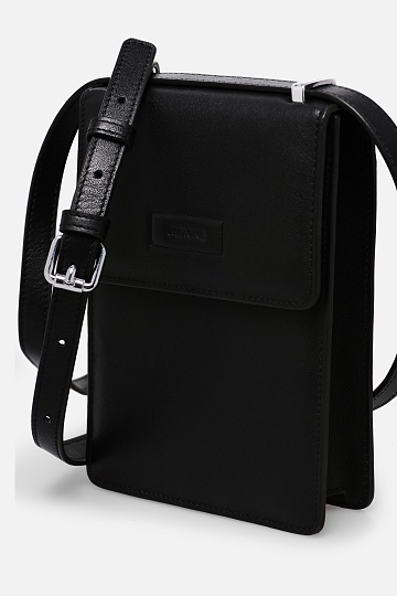 Сумка кросс-боди черного цвета