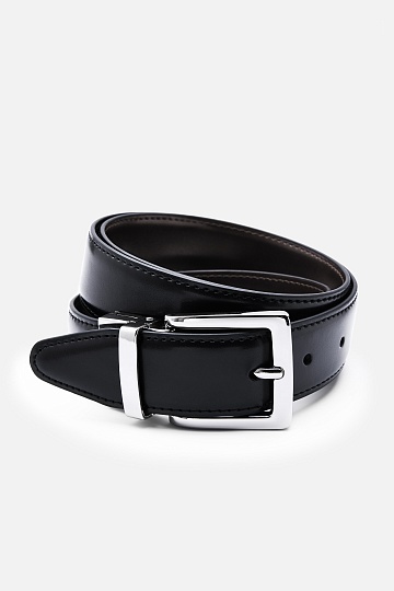 Черный кожаный ремень