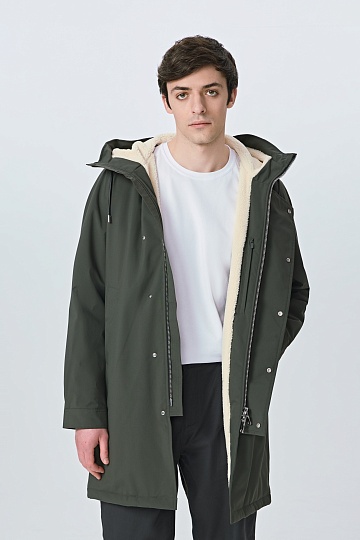 Оливковая парка с мехом