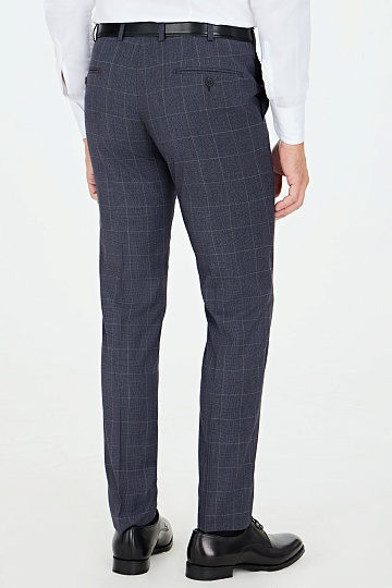 Темно-синие брюки в серую клетку
