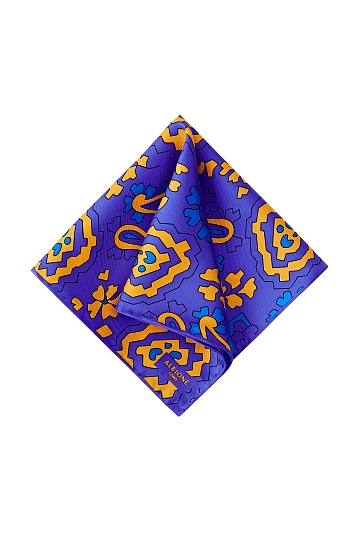 Фиолетово-оранжевый платок с узором цветы