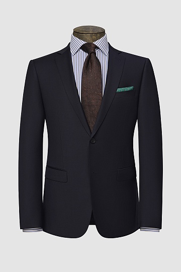 Черный однотонный костюм