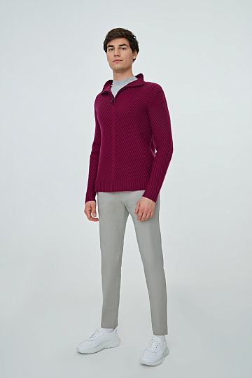 Бордовый свитер с воротником стойкой на молнии