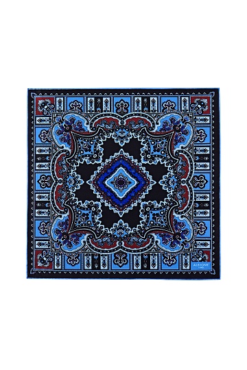 Темно-синий платок с голубым орнаментом