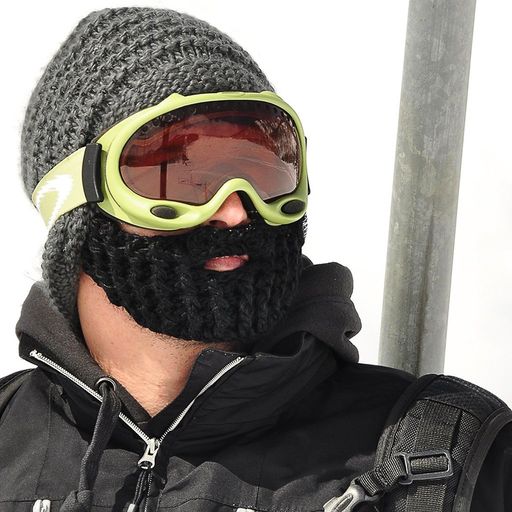 Шапки с  «бородой» или смешными мордочками