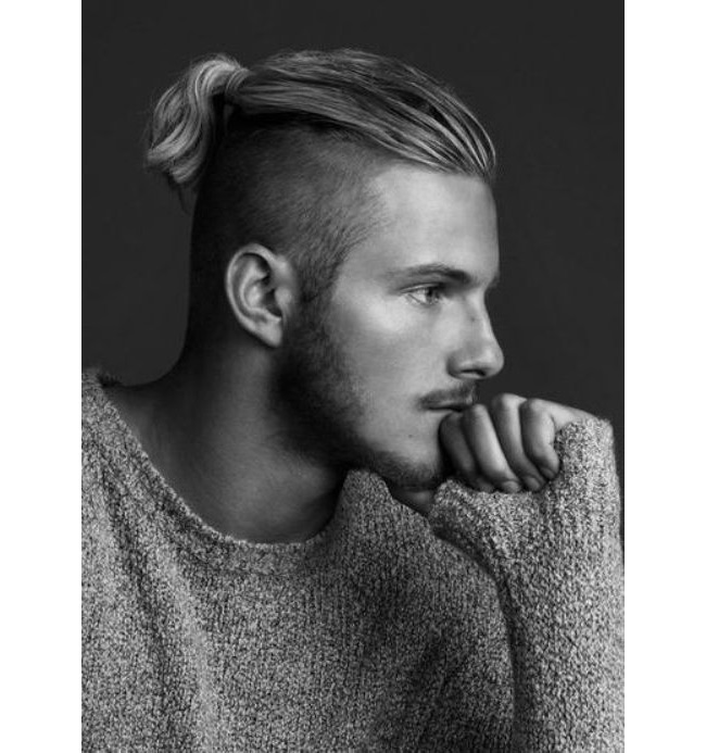 10 самых актуальных мужских стрижек на лето