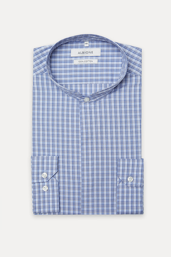 Вещь месяца: голубая сорочка в синюю клетку