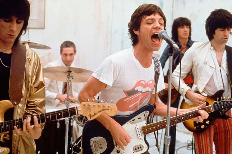 История простых вещей: футболка