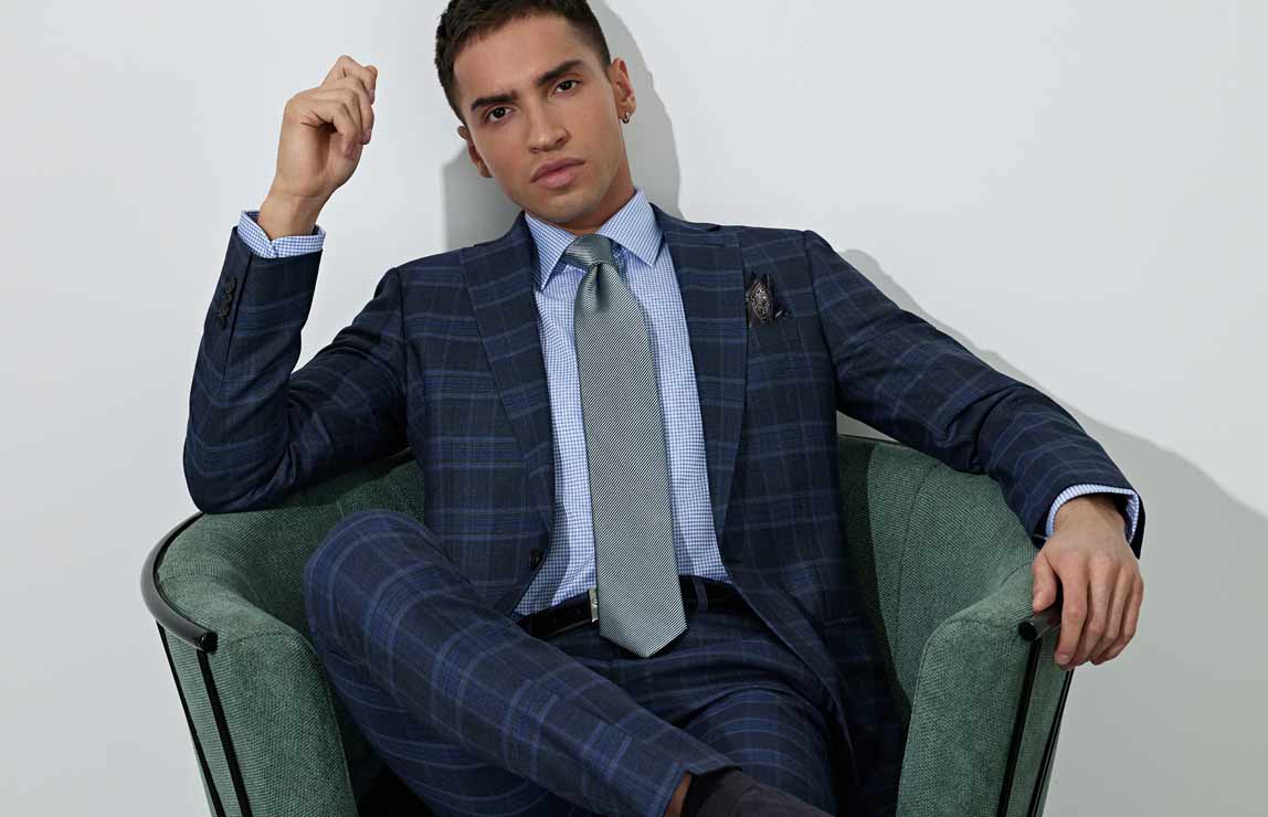 Новая коллекция костюмов уже в продаже