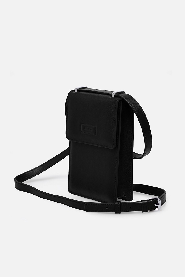 Сумка кросс-боди черного цвета