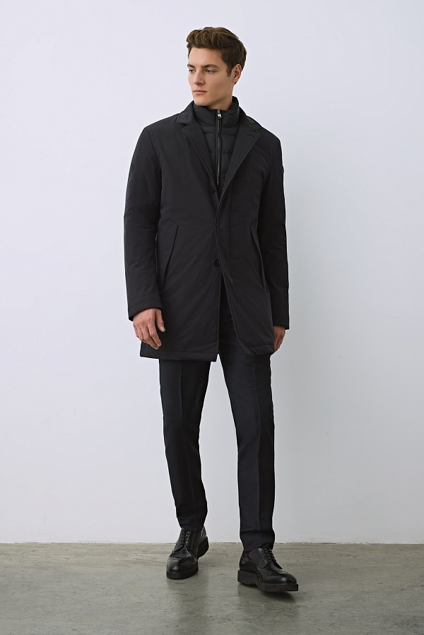 Пуховое пальто темно-синего цвета