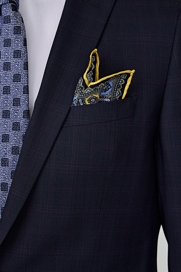 Синий шерстяной костюм в клетку