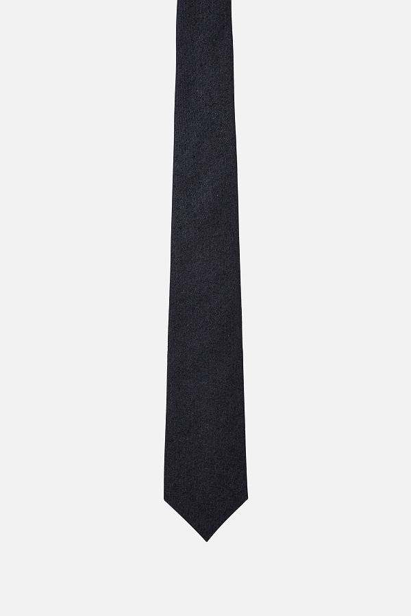 Черный текстурный галстук
