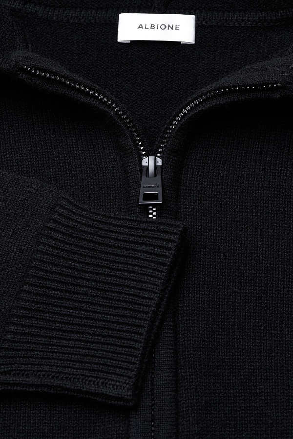 Черный кардиган на молнии с капюшоном