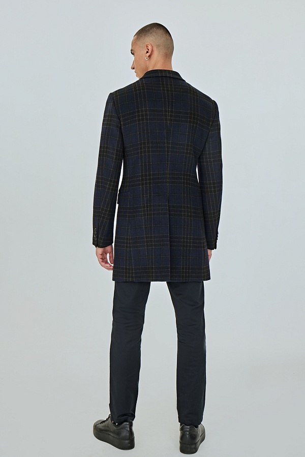 Синее укороченное пальто в клетку