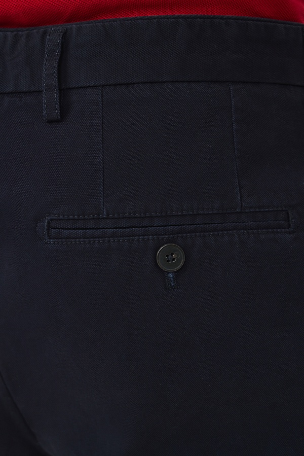 Хлопковые брюки темно-синего цвета