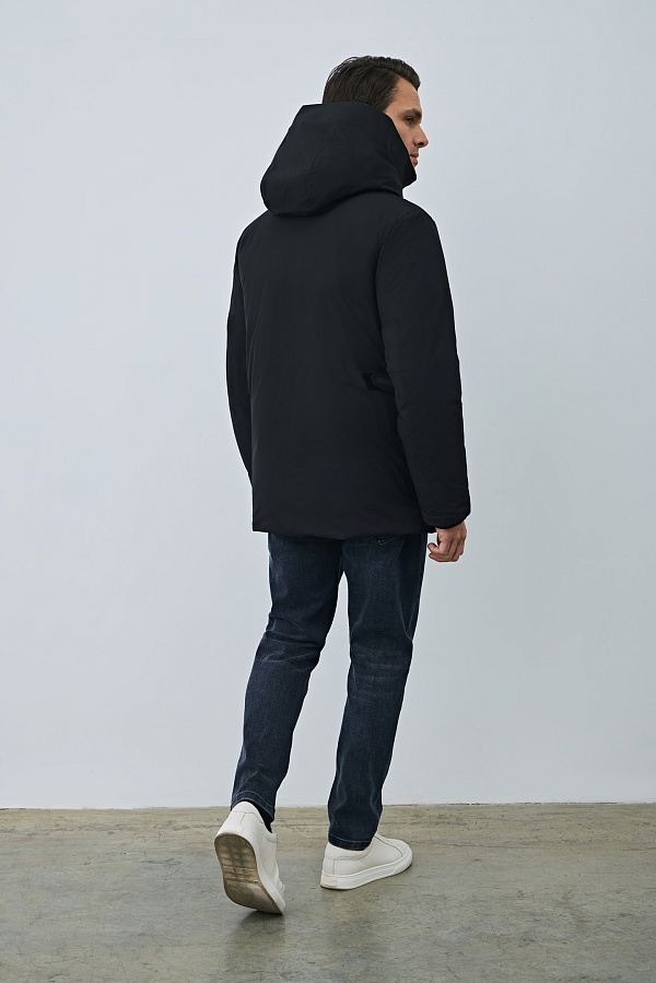 Пуховик с капюшоном, черный