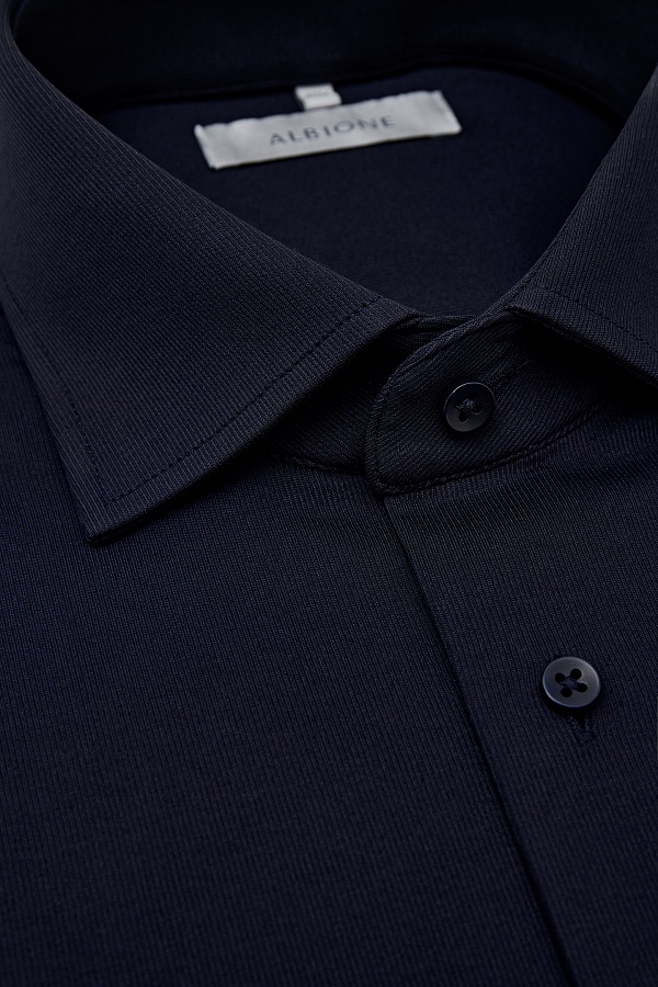 Темно-синяя сорочка из текстурной ткани