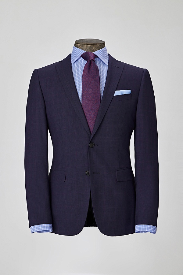 Синий шерстяной костюм в клетку