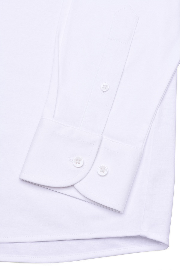 Однотонная белая сорочка