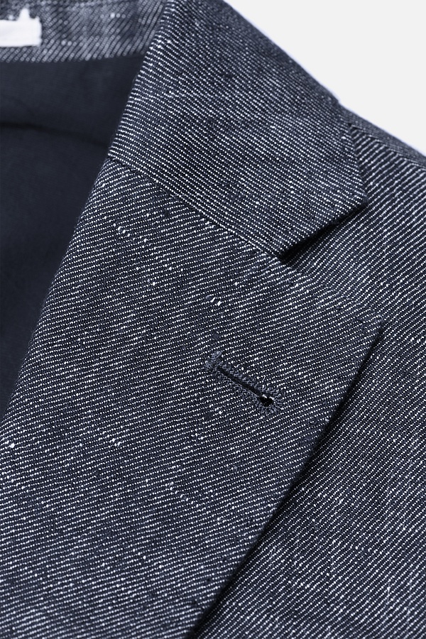 Льняной пиджак серого цвета