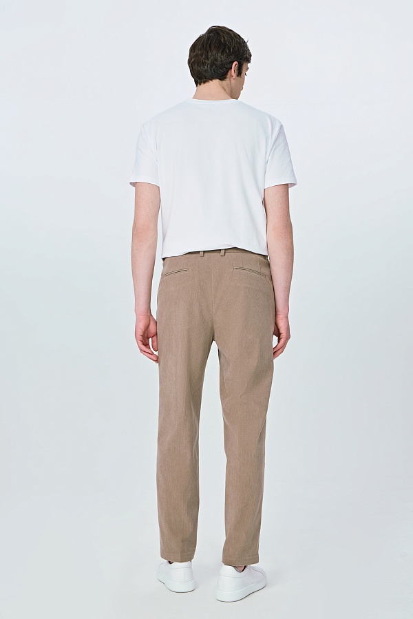 Бежевые вельветовые брюки