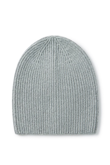 Светло-серая шапка c кашемиром