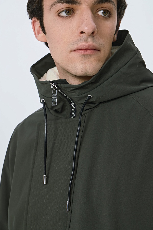 Оливковая парка с мехом