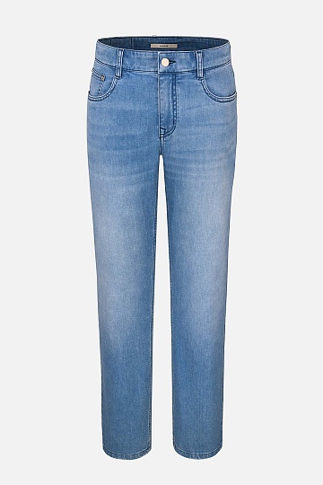 Джинсы голубого цвета