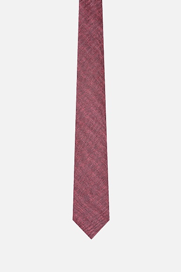 Галстук красного цвета