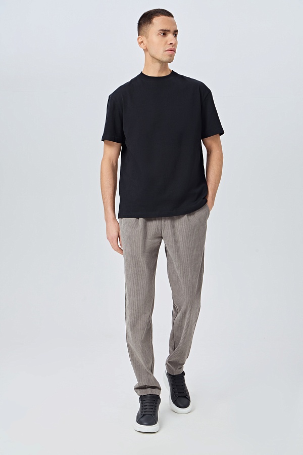 Серые вельветовые брюки