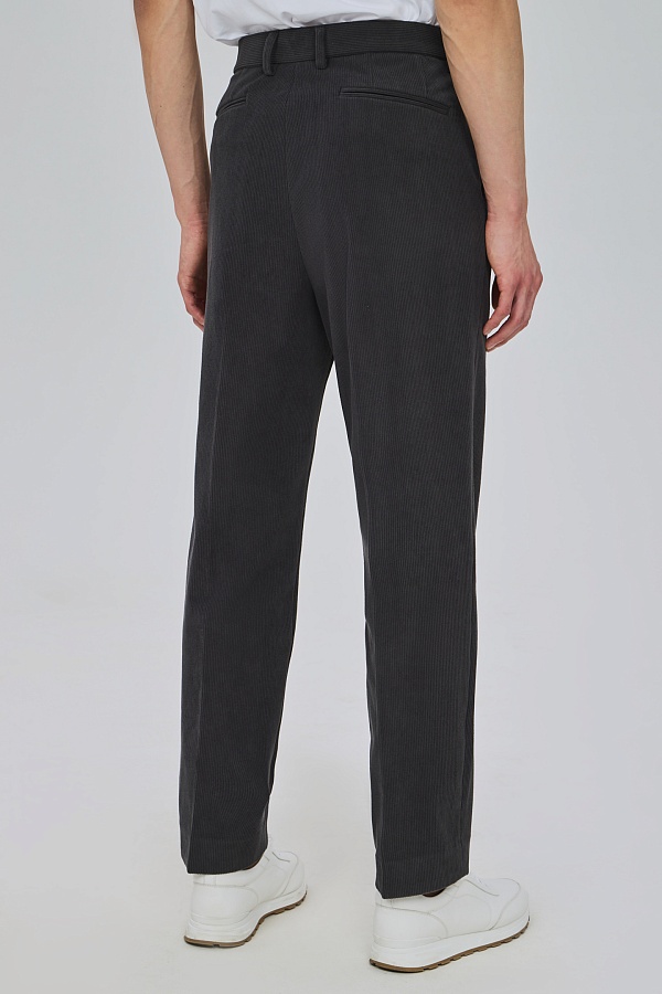 Темно-серые вельветовые брюки