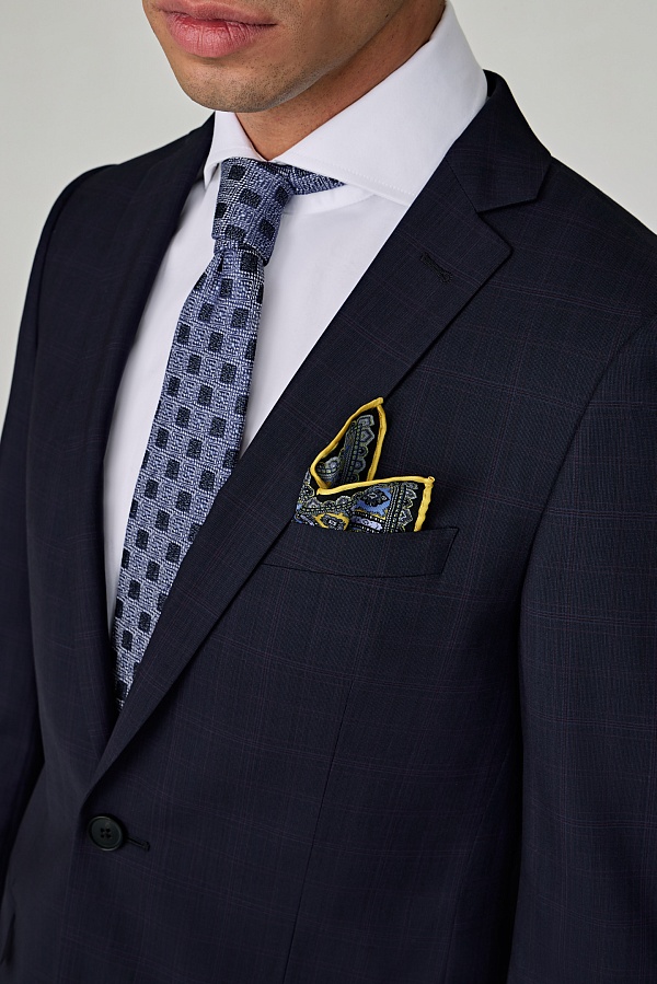 Синий шерстяной костюм в клетку