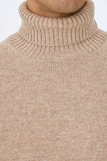 Бежевый свитер с эффектом меланж