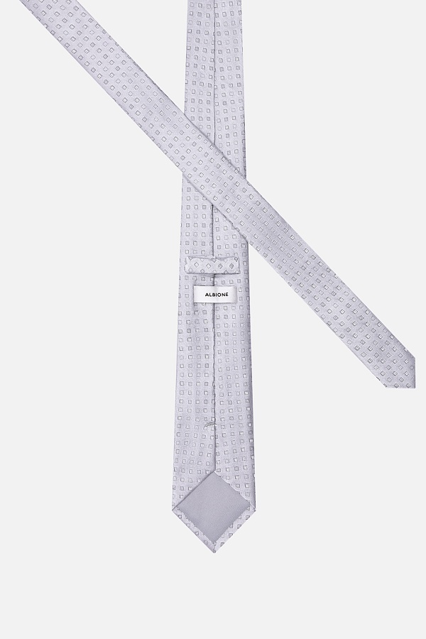 Галстук светло-серого цвета