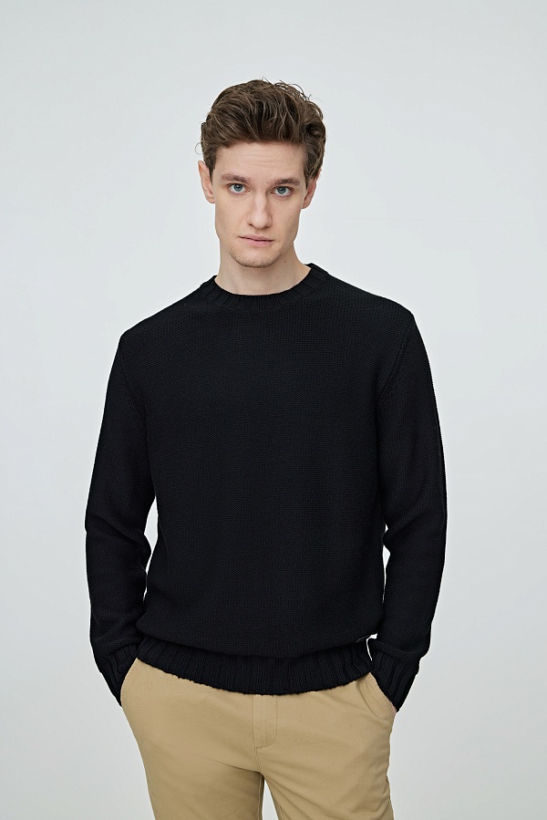 Черный текстурный джемпер
