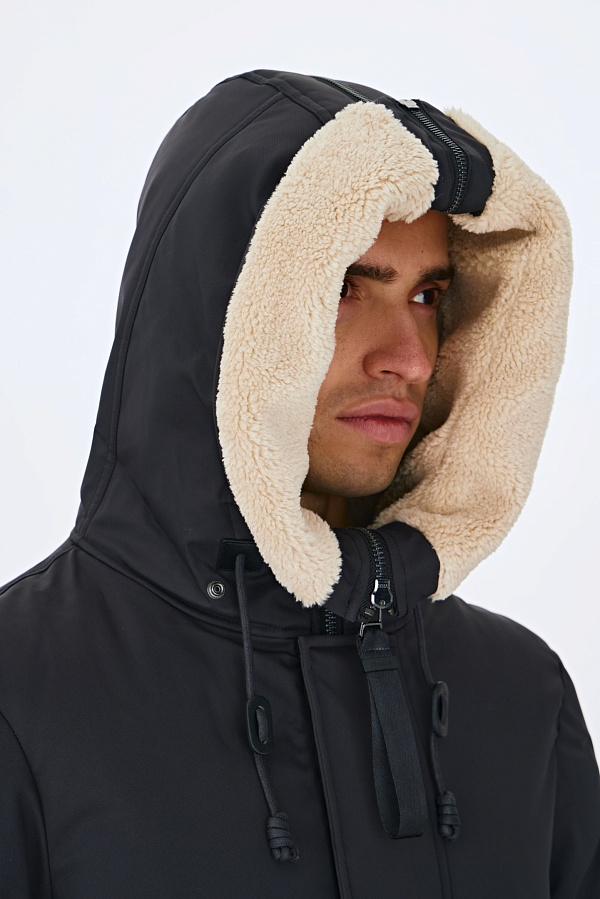 Графитовая пуховая парка с мехом