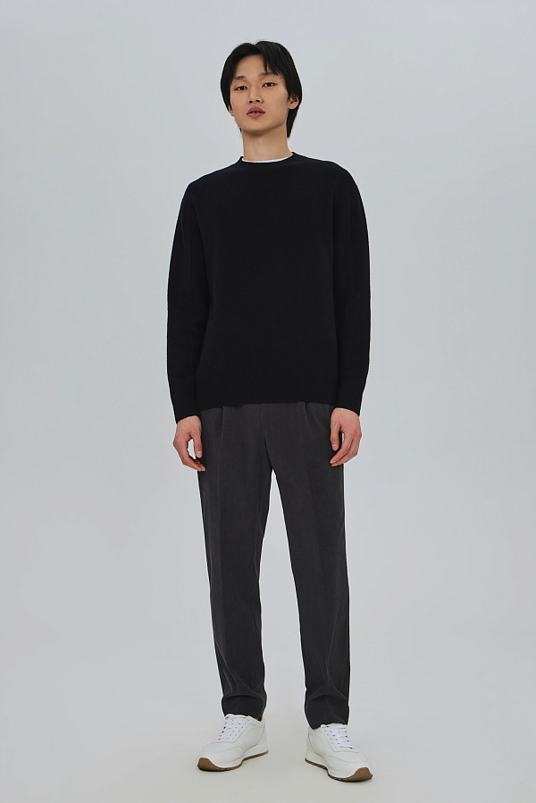 Черный шерстяной джемпер