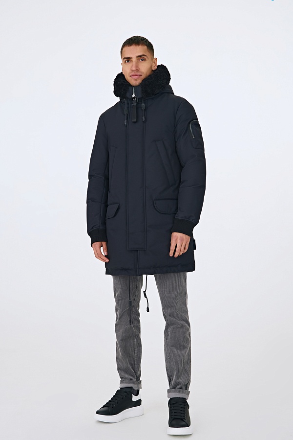 Темно-синяя пуховая парка с мехом