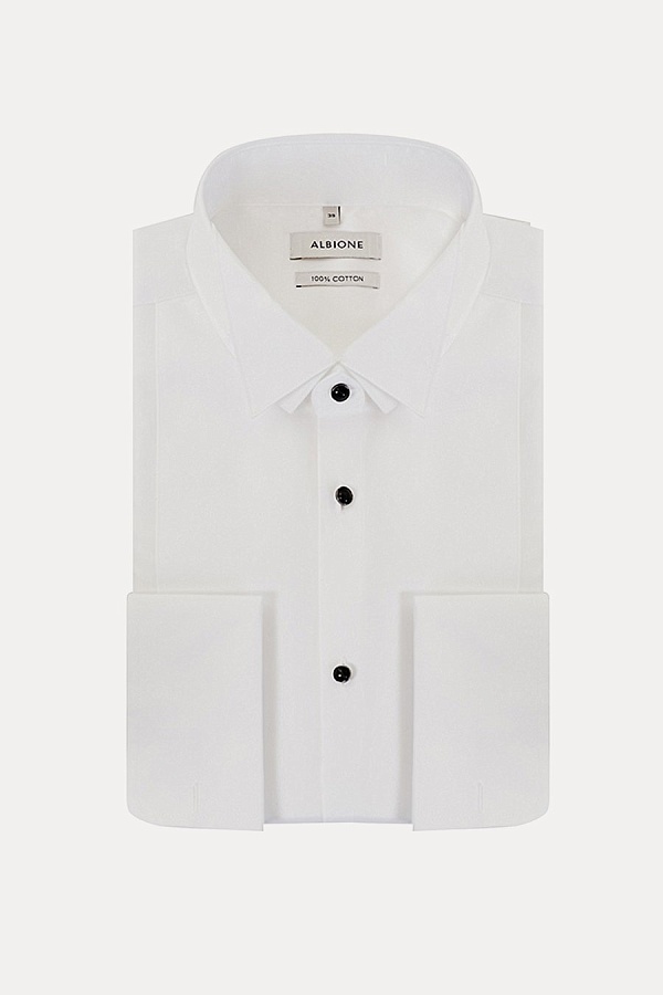 Белая сорочка под бабочку